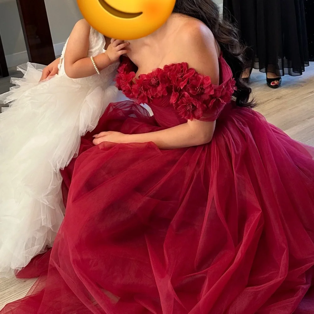 Teuta Matoshi royal crimson gown - Picture 2 of 7